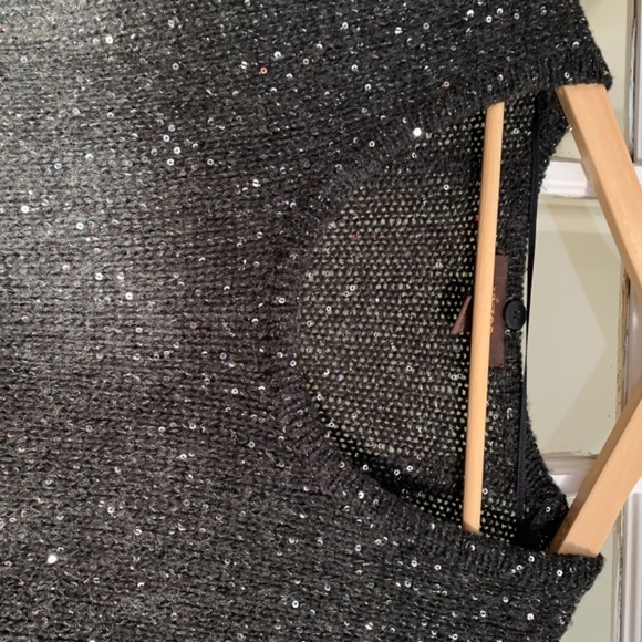 Victor Alfaro Sequin sweater charcoal Gray detachable cowl size Large - Picture 8 of 10